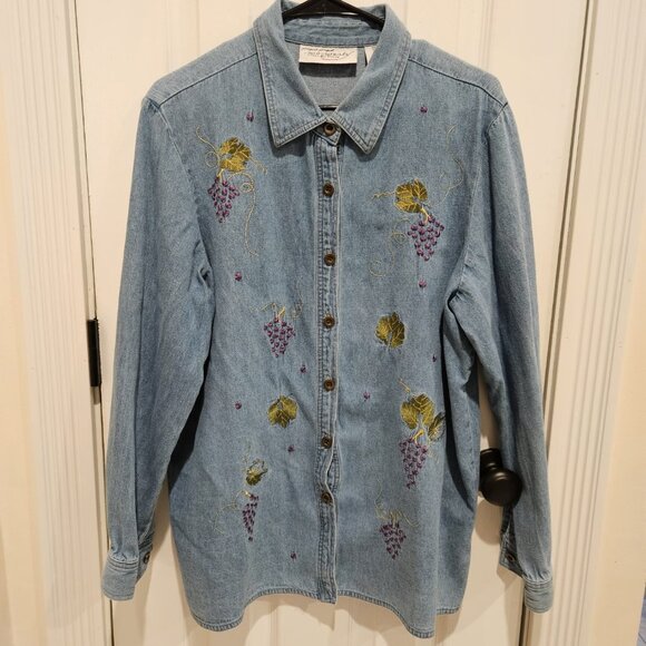 Vintage Two Twenty Collection Jean Shirt with Stitched Grapes/Grapevines/Leaves - Picture 1 of 9